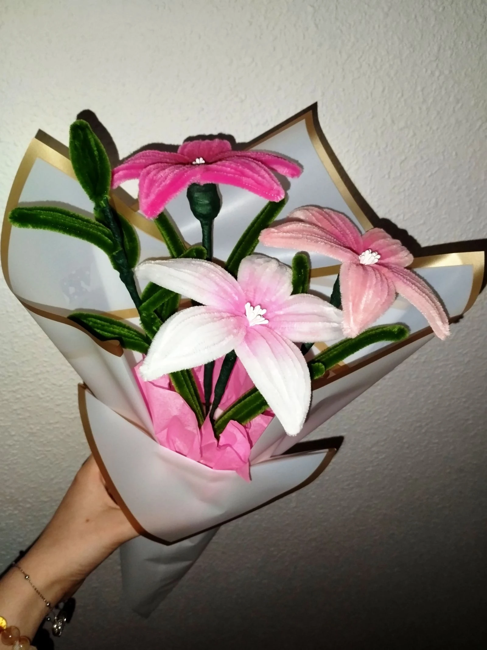 Ramo de flores feito com limpa-tubos - Ramo de flores artificiais para decorar ou presentear – photo 3
